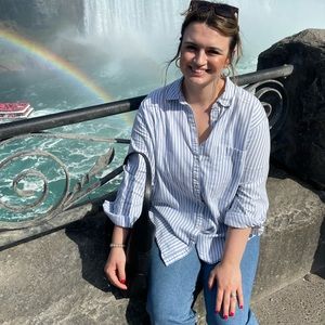 Meet your Posher, Hannah